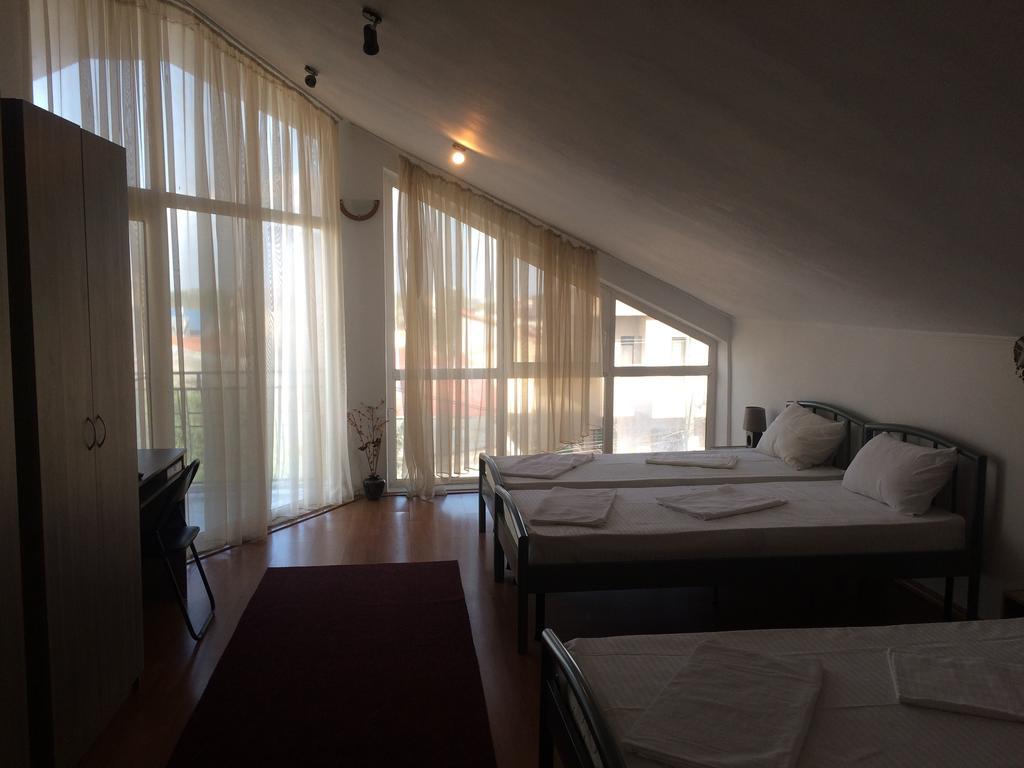 Hotel Casa Julius Constanţa Esterno foto