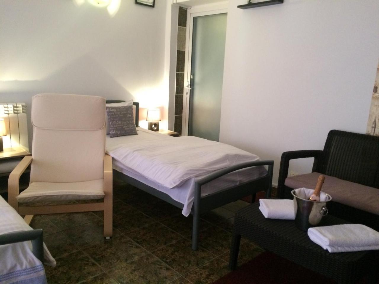Hotel Casa Julius Constanţa Esterno foto
